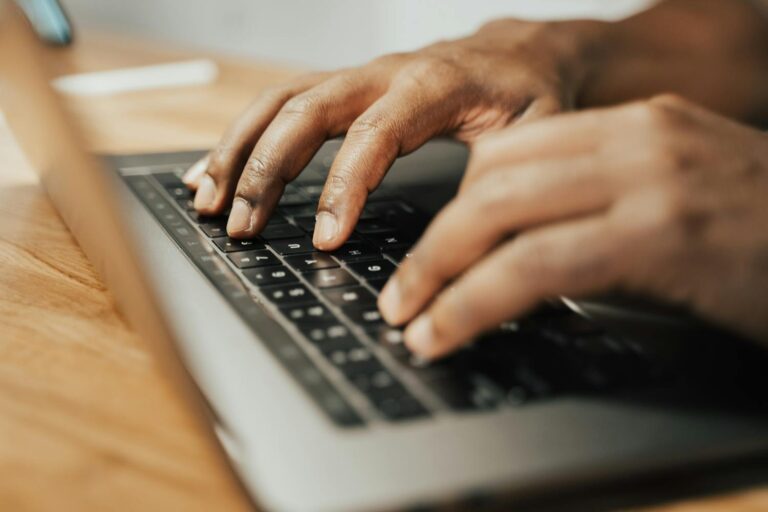 SEO para E-commerce: 5 Ajustes que Aumentam o Tráfego e as Vendas da sua Loja Online